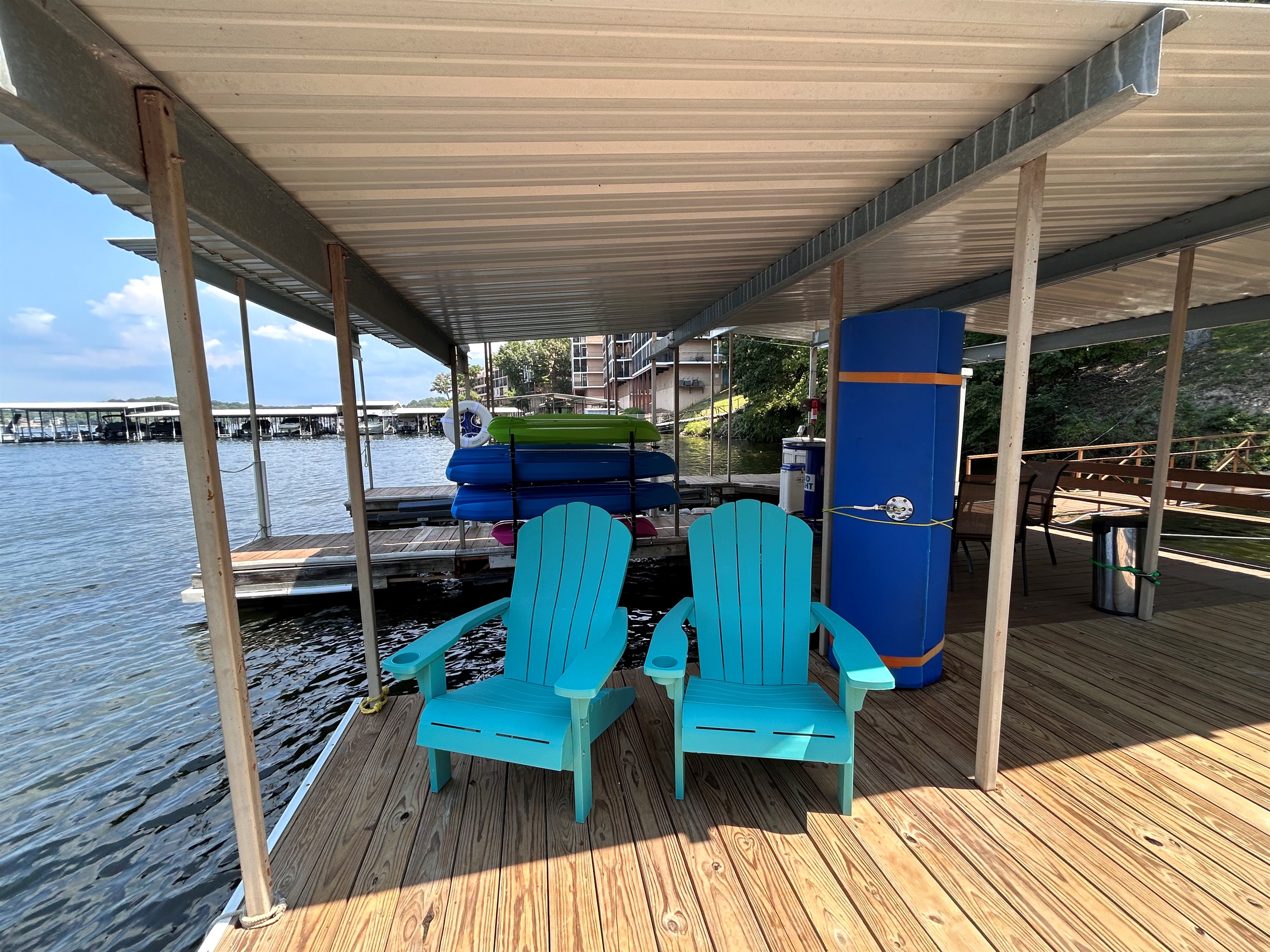 Dock seating and Chill Pad