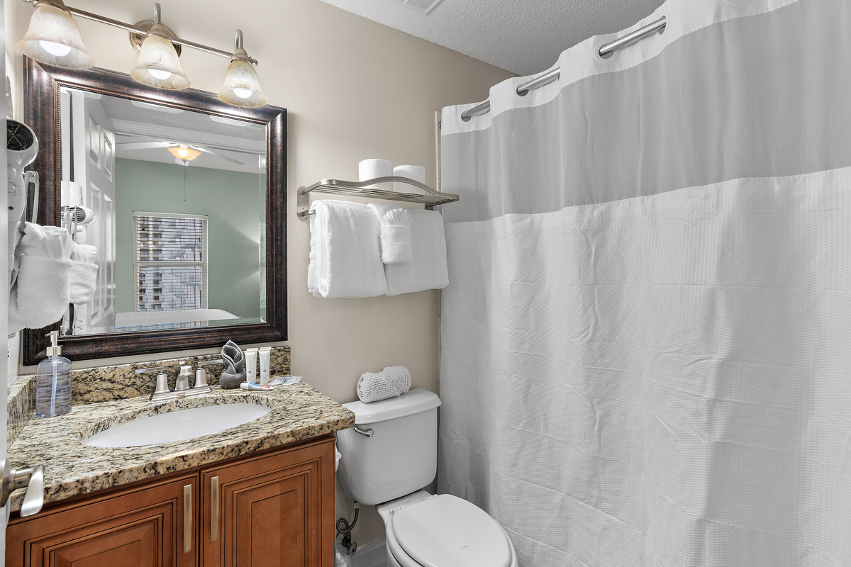 Shared Bathroom with Shower/Tub Combo 