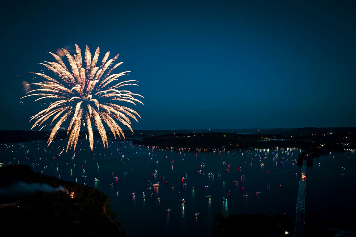 4th of July is a wonderful time to be in Branson!
