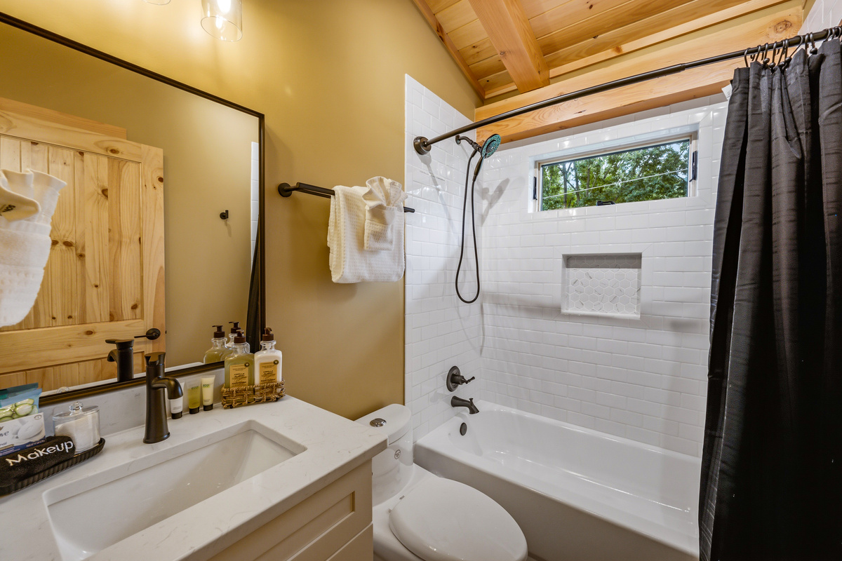 Subway Tile Shower Tub
