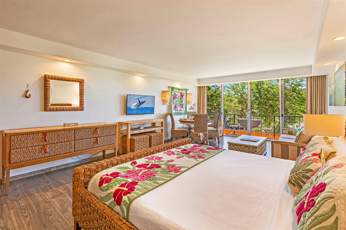 Cozy bedroom with a tropical vibe