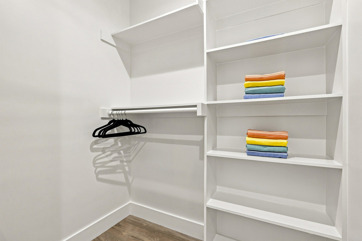 Ample shelves and hangers for your essentials, keeping your vacation organized!