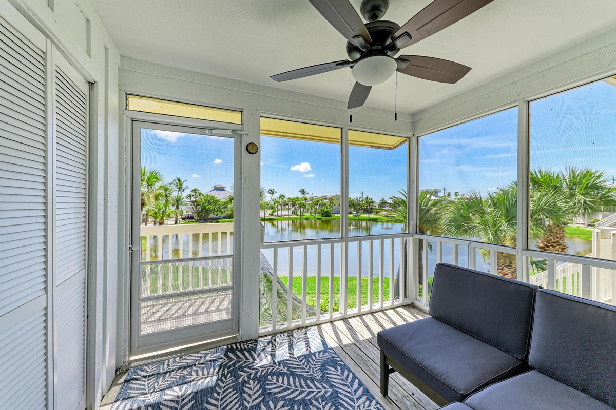 Screened in Porch and Seating