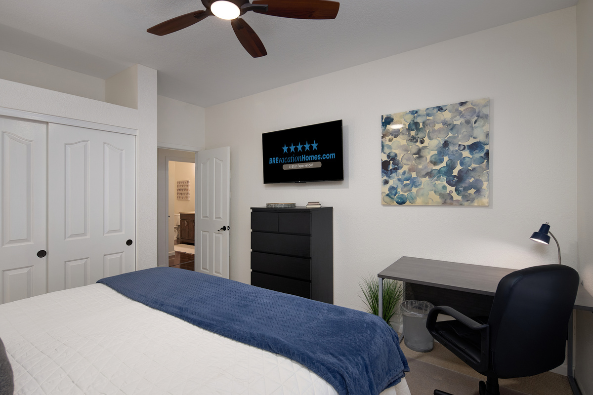 Bedroom 3: Third King Bed, New Smart TV