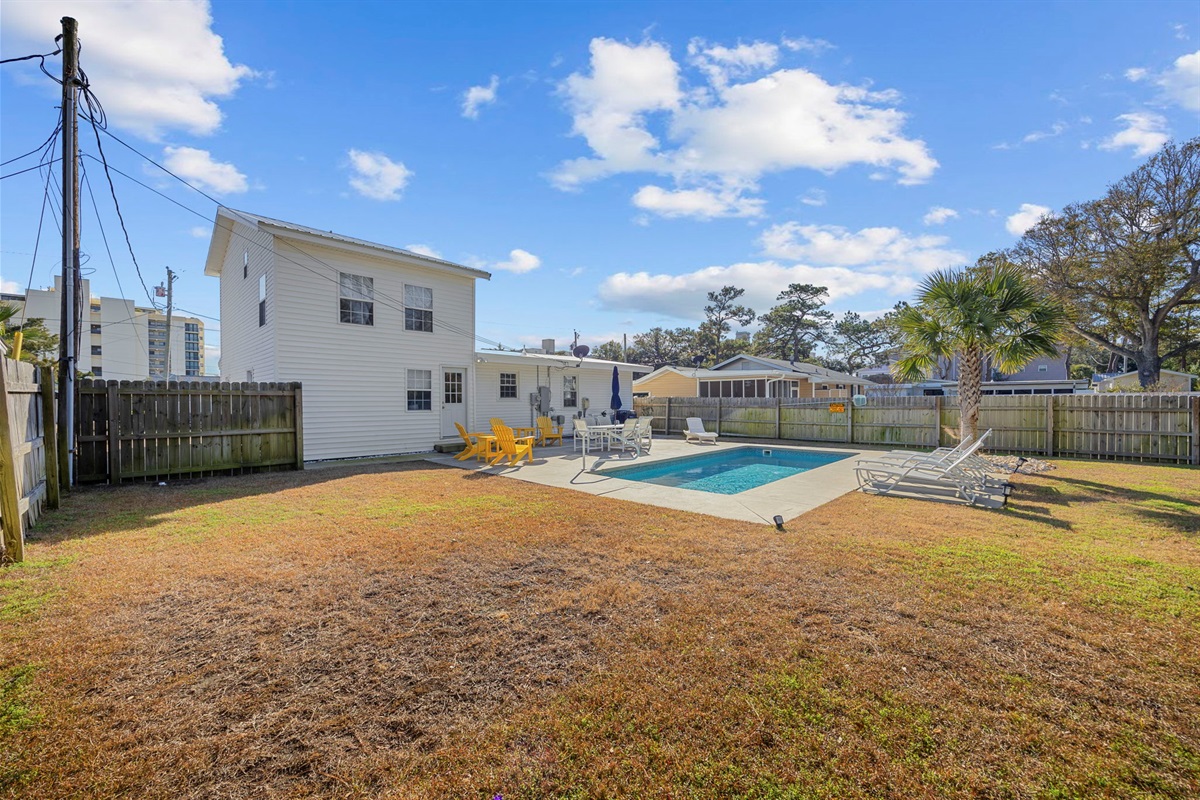 Pet Friendly Yard Space
