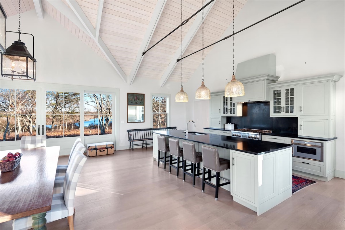65 Jennie Ahearn Rd, West Tisbury