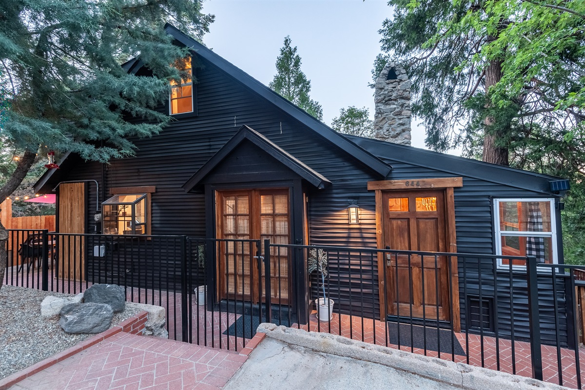 Fully gated property