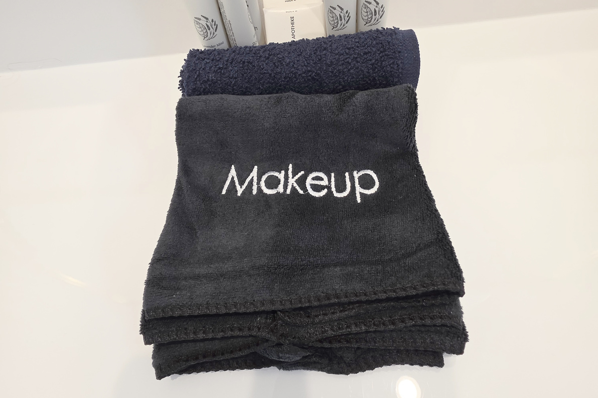 Makeup towels provided to wash your face off. 
