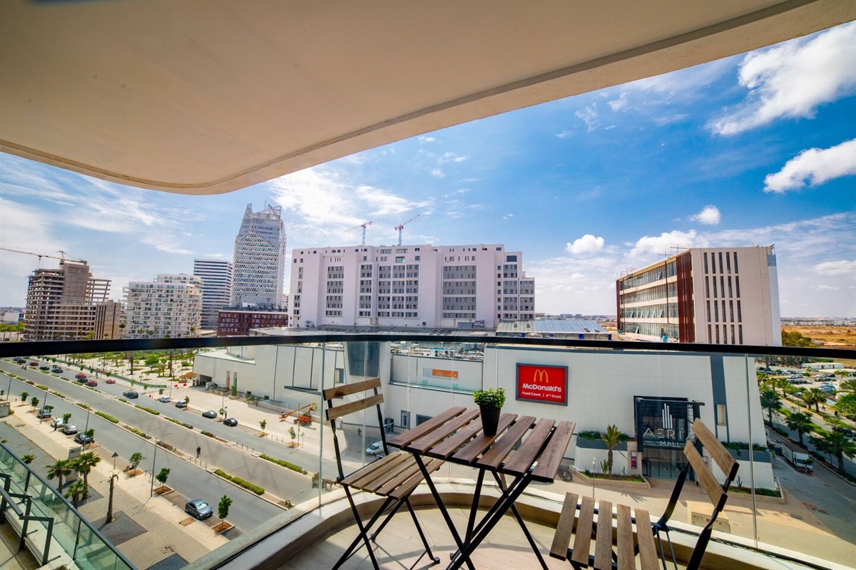 Balcony facing Aéria Mall