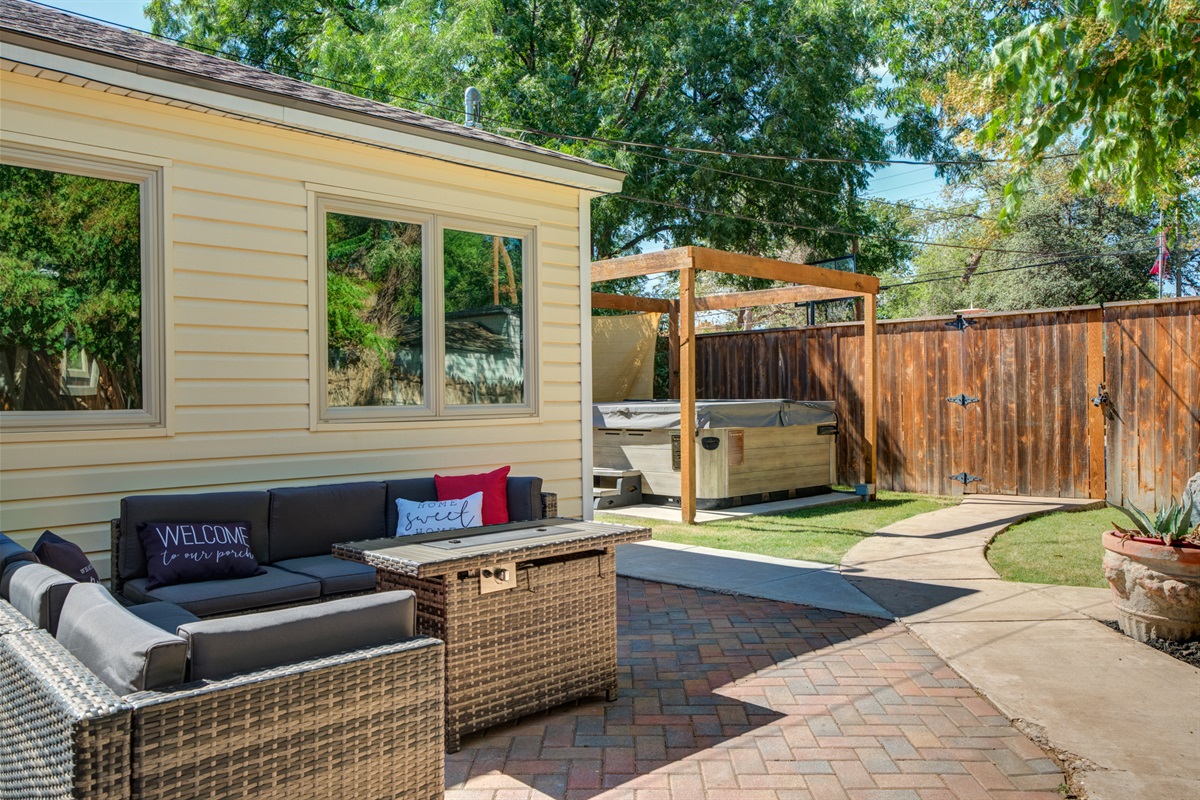 Outside Seating Area 