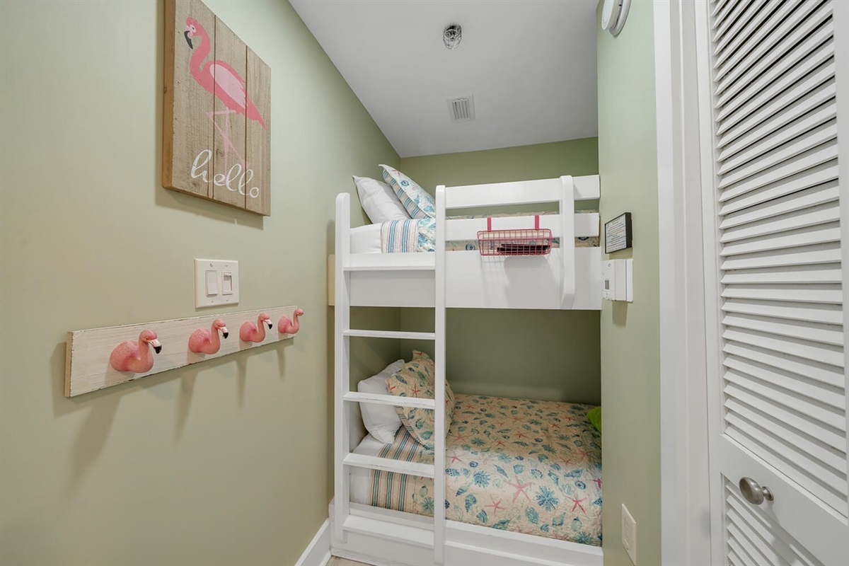 Bunk nook off hallway