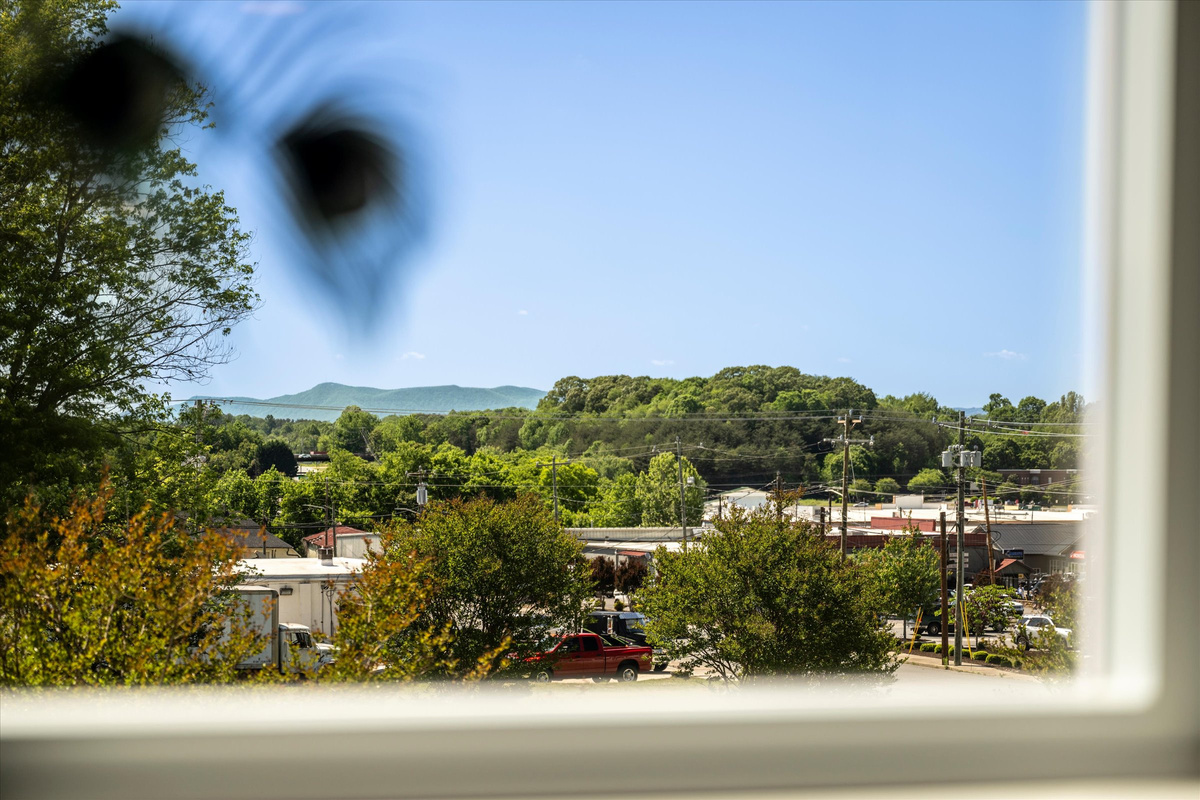 Wide-open views remind you that you're far enough away to relax but close enough to enjoy everything Mount Airy has to offer.