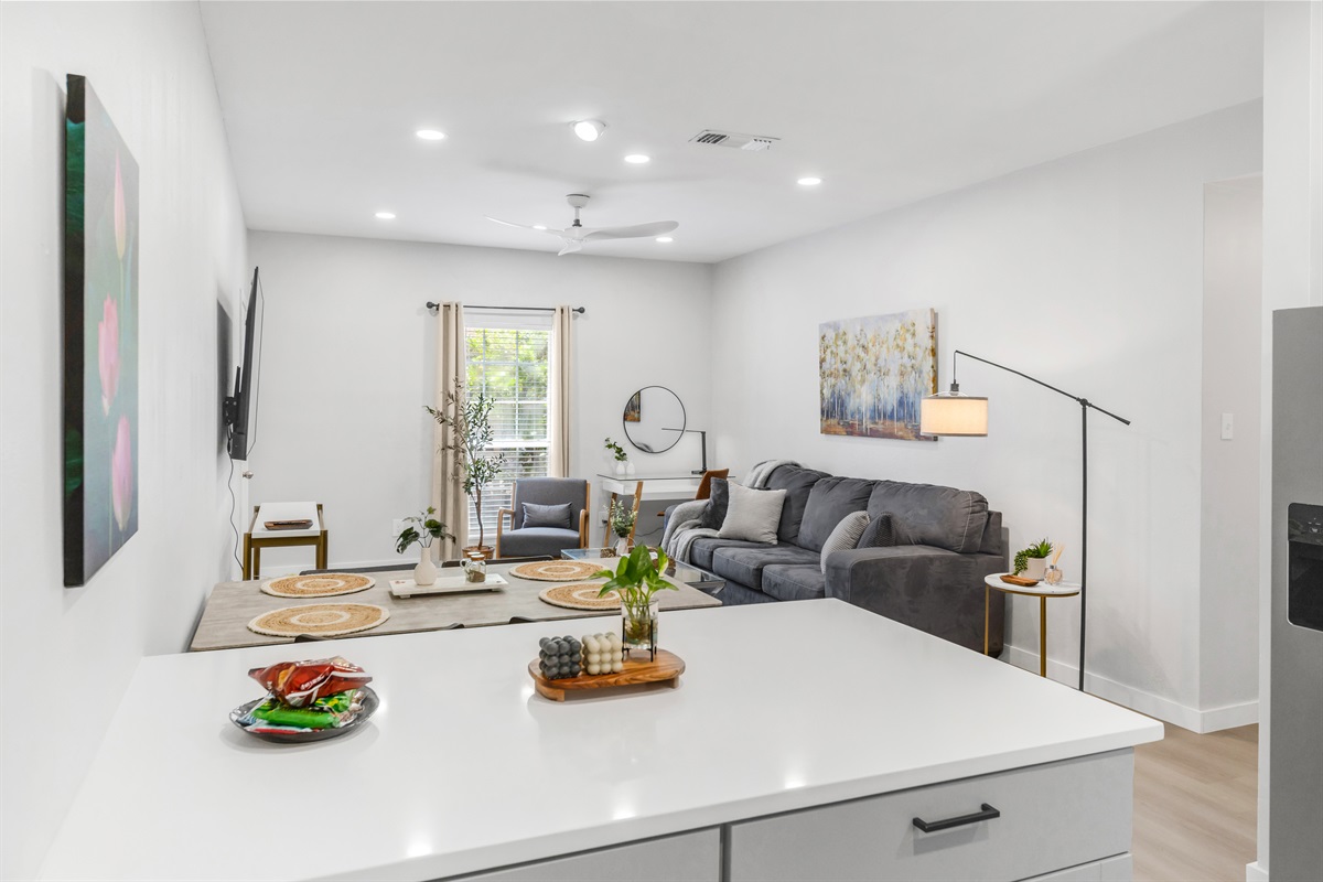 Dining/Living