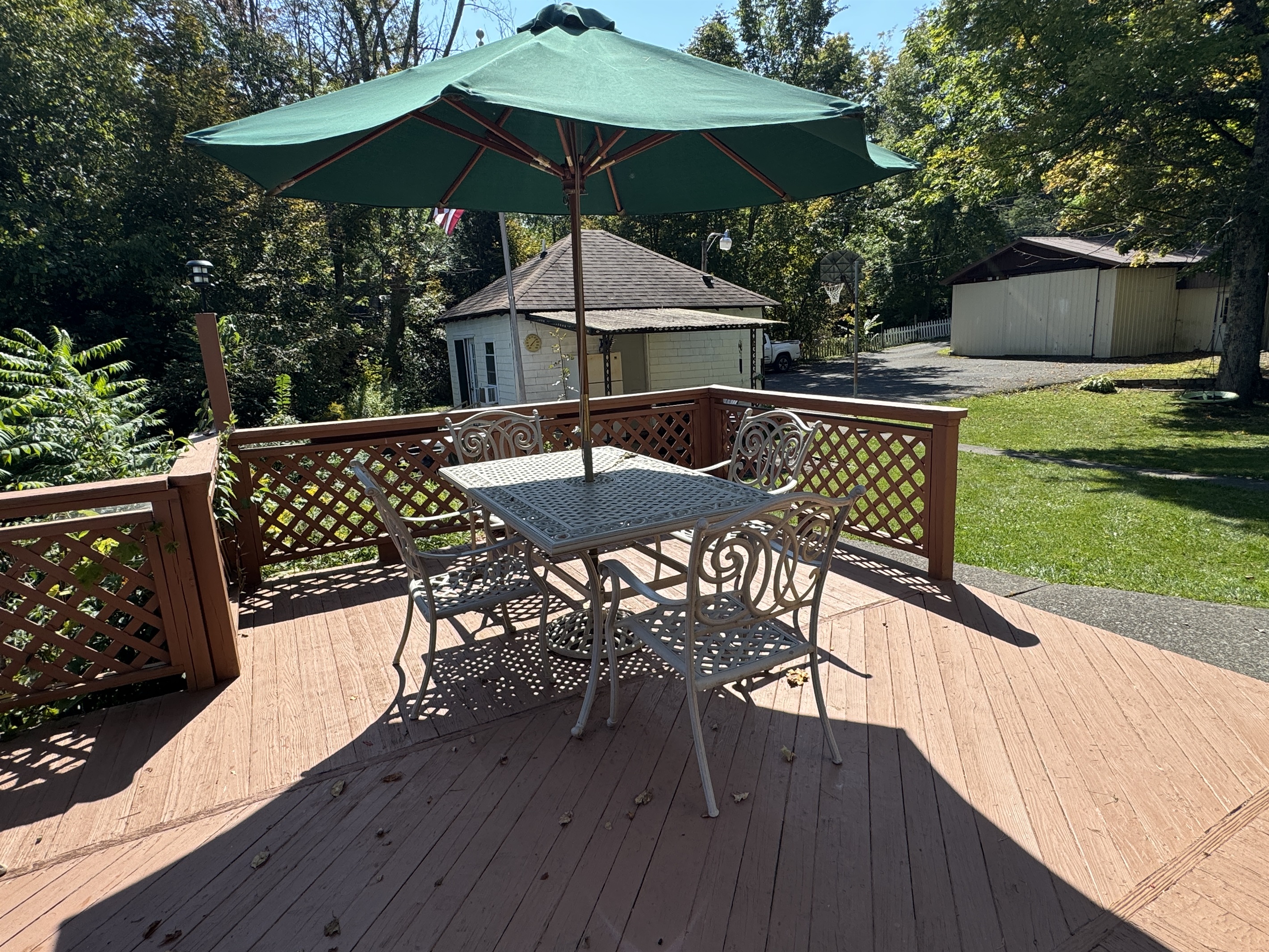 Outdoor dining area