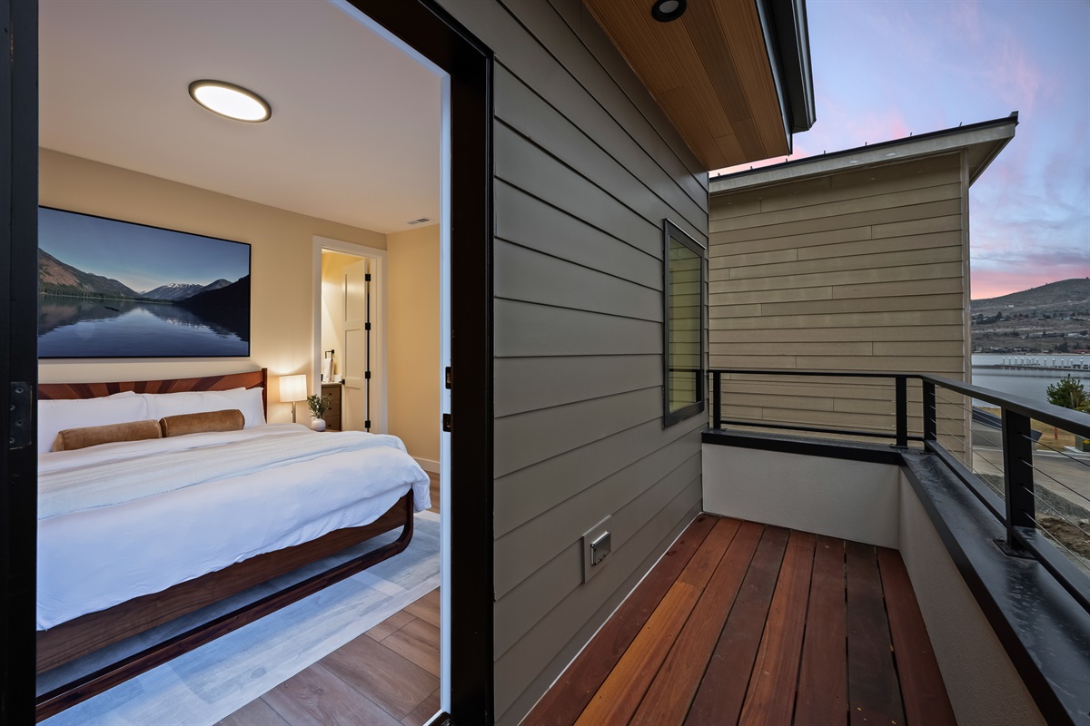 Bedroom #5 of 7 - Upstairs, king bed, Smart TV, ensuite with walk in shower, access to private balcony for catching the sunrise