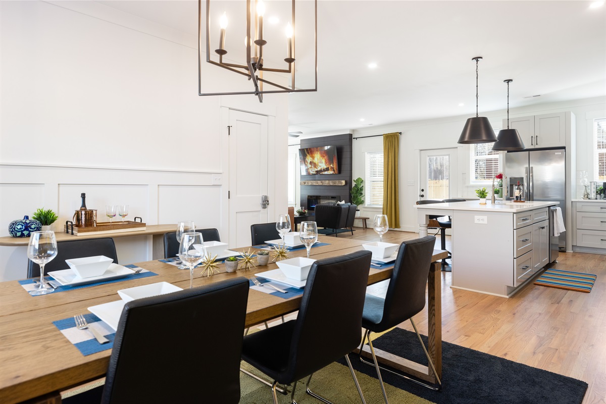 Formal dining room for family time or celebratory dinners. We have numerous settings and extra seating at the kitchen island. Bring out the placemats for special occasions! 