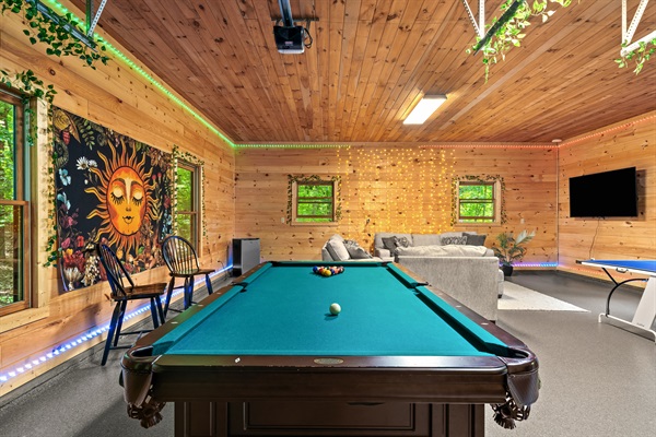Pool table