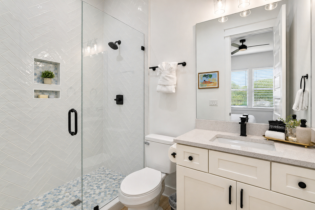 Private Bath – King Suite #6