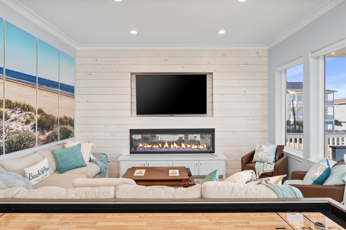 279f31bc2db84d60a3382151ae24def2 Large | Beachhouse | Texas | TX | Vacation Homes | Galveston | Crystal Beach | Kokomo | Breezy Days | Beachfront Elegance | Sunrise Serenity | Southern Sands Property Management, LLC