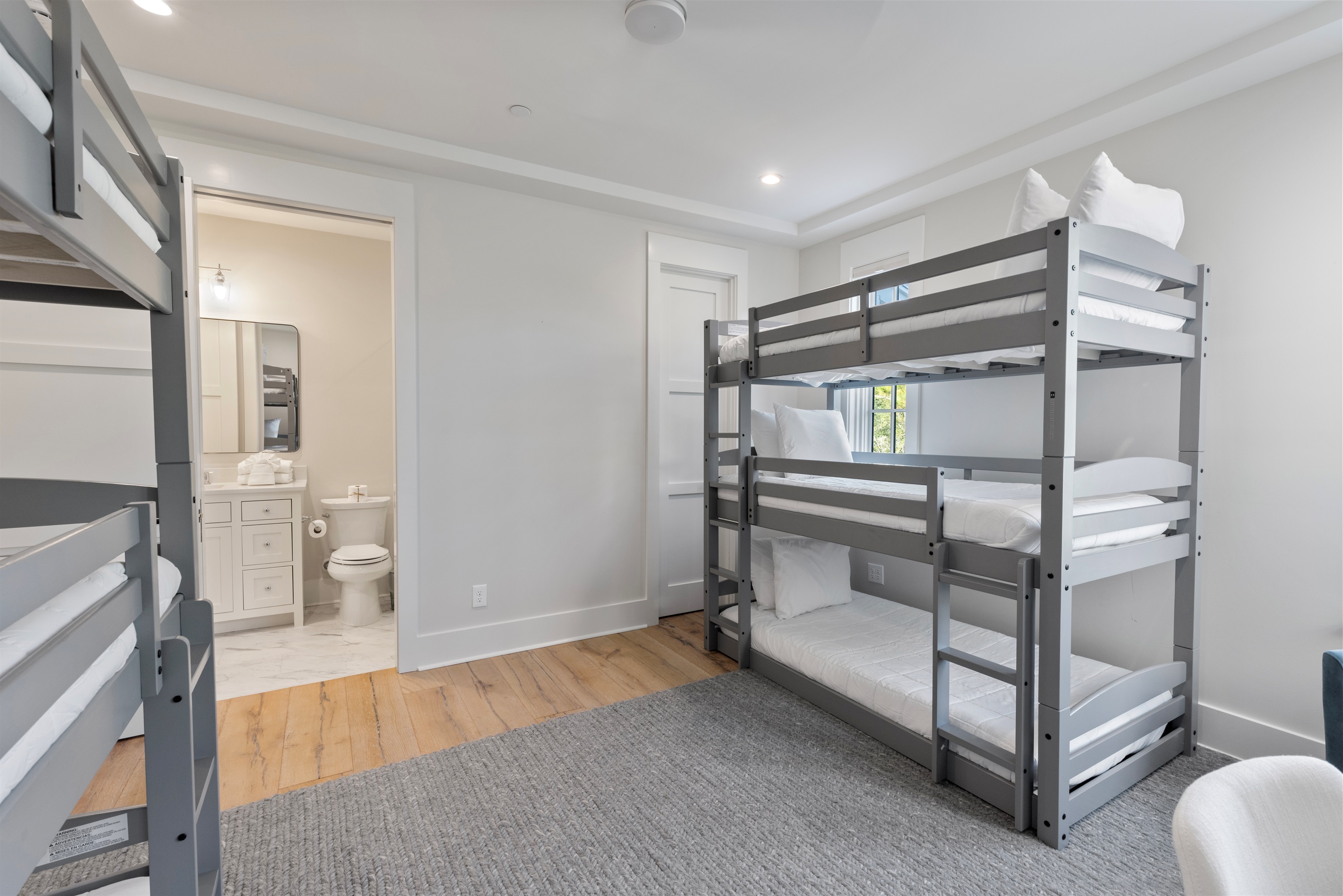 Bunk Room (2nd Floor)