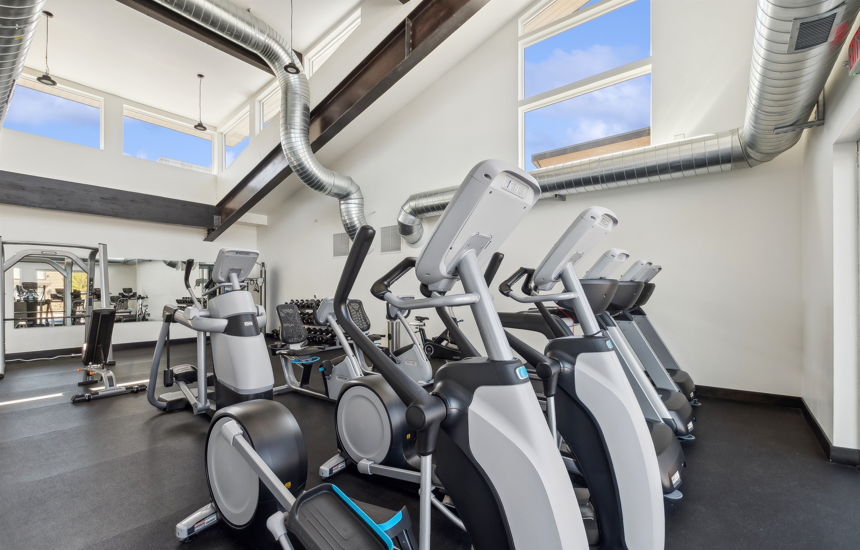 Fully equipped gym open year round 5am-11pm