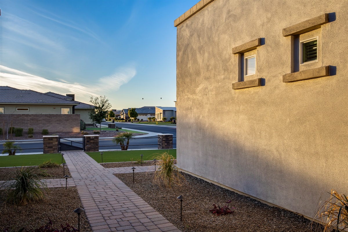 The Grand Peoria Estate – 5BR / 4.5BA Luxury + Casita — Modern Home | Sleeps 10 | Family Escape w/ Casita, Peoria, Arizona — photo 9