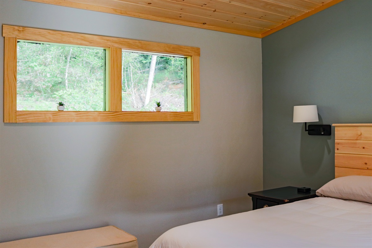 treehouse feel with the windows in the back