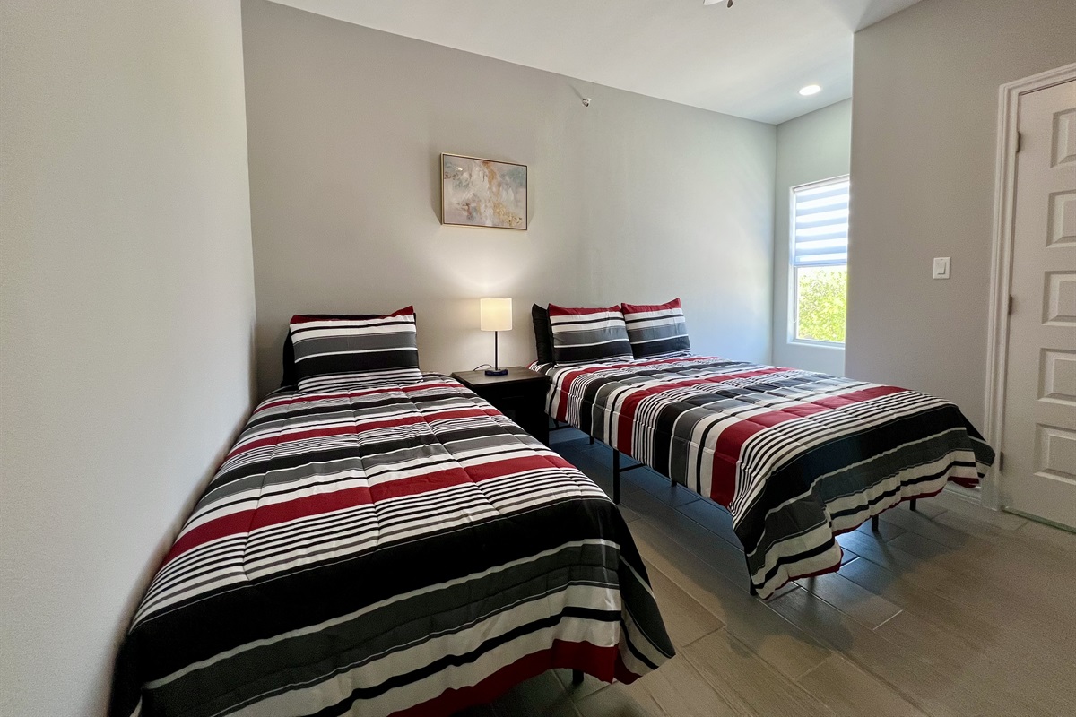 Secondary Bedroom with Twin and Full Bed
