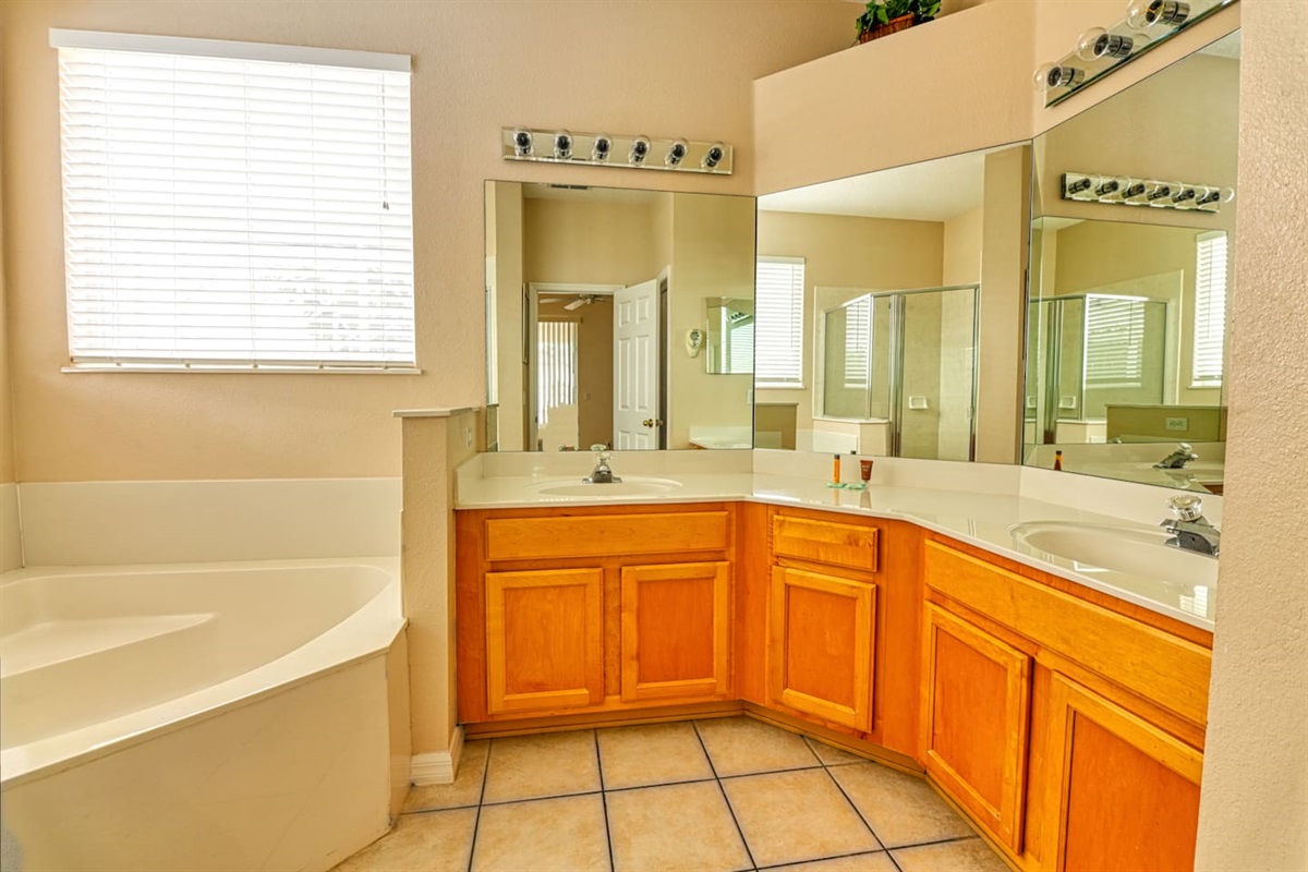 447 Higher Combe SMALL (24).jpg