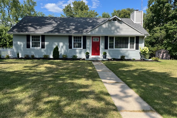 Front exterior of Meadow Run Retreat
