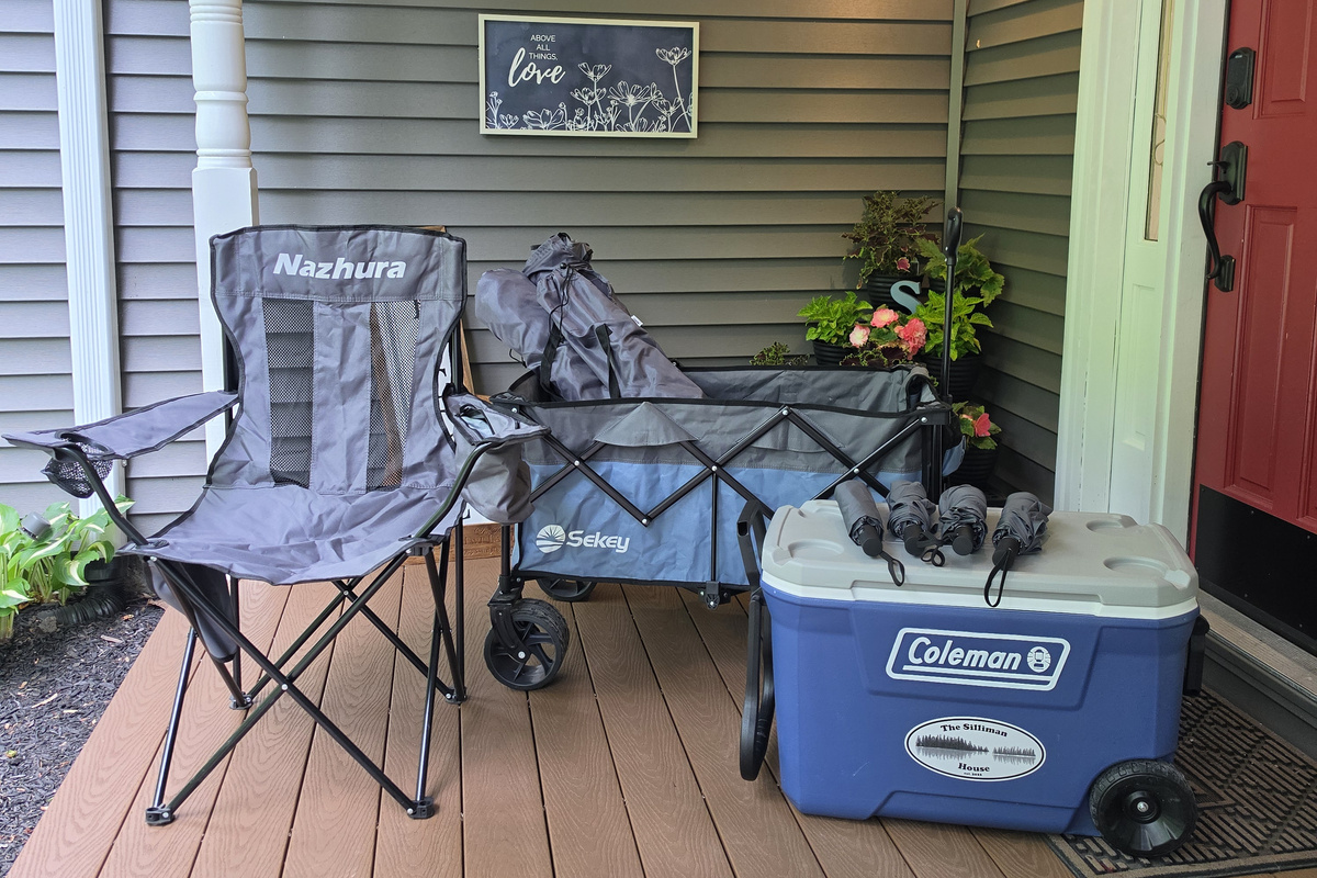 Your Host provided coolers, chairs, wagon and umbrellas for your days at the baseball park!