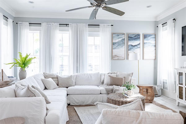 1st Floor Living Room