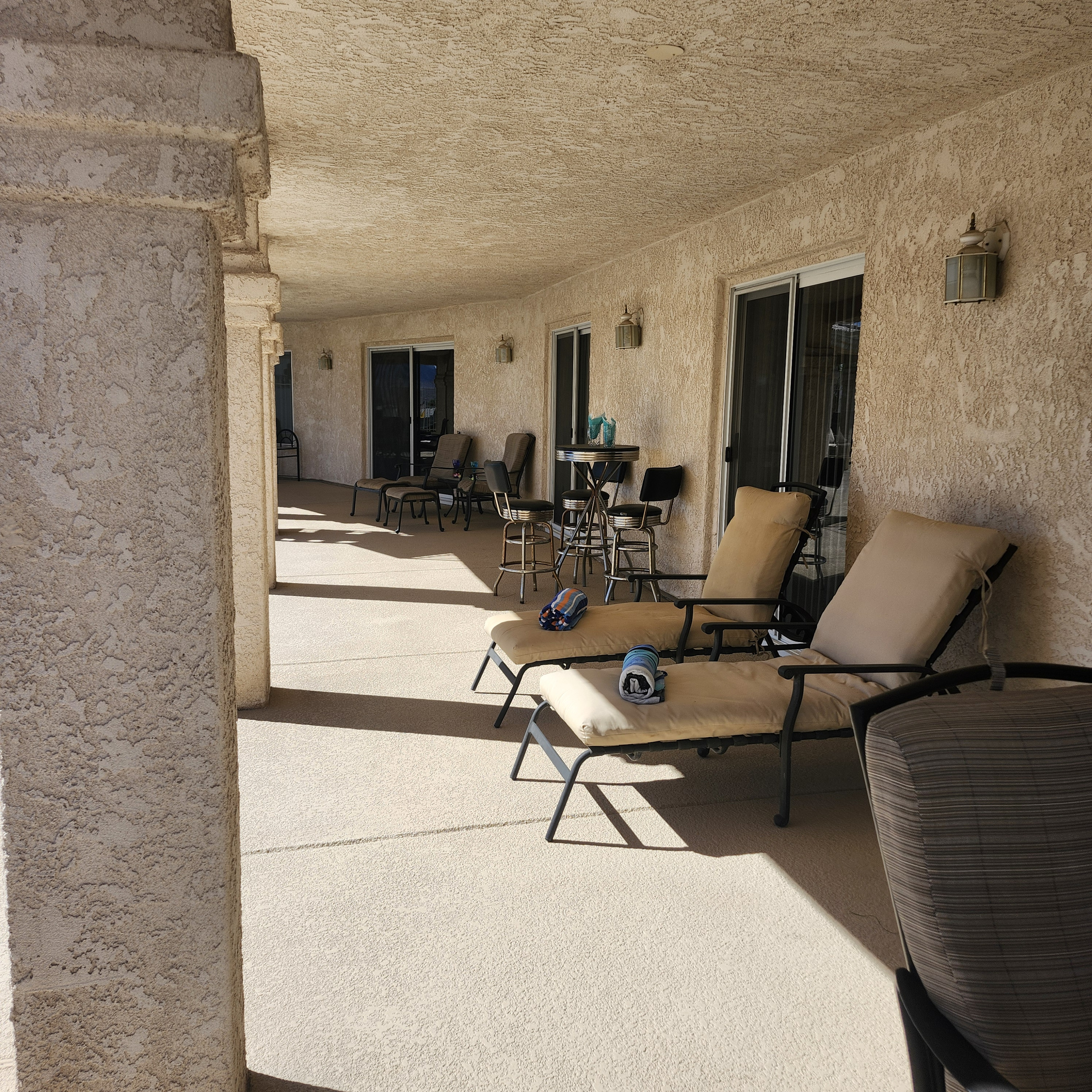 Lounge poolside