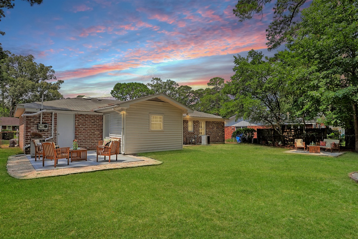 Ready for memories—your own slice of Savannah outdoors.