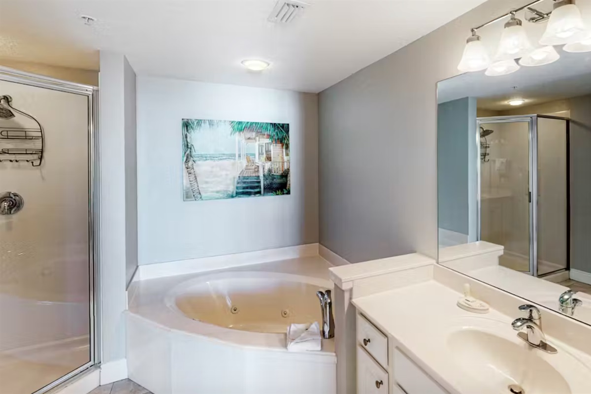 Master Bath with Garden Tub