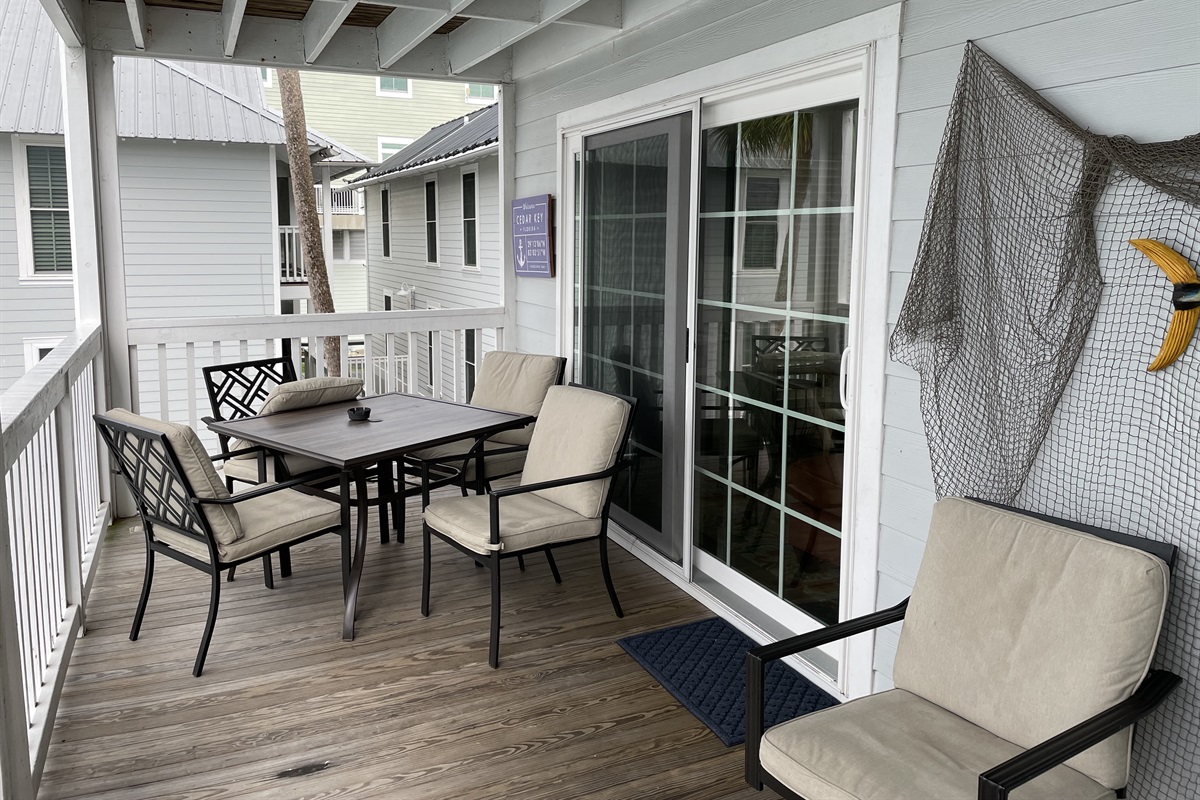 The Perfect Definition of "Coolin' It"