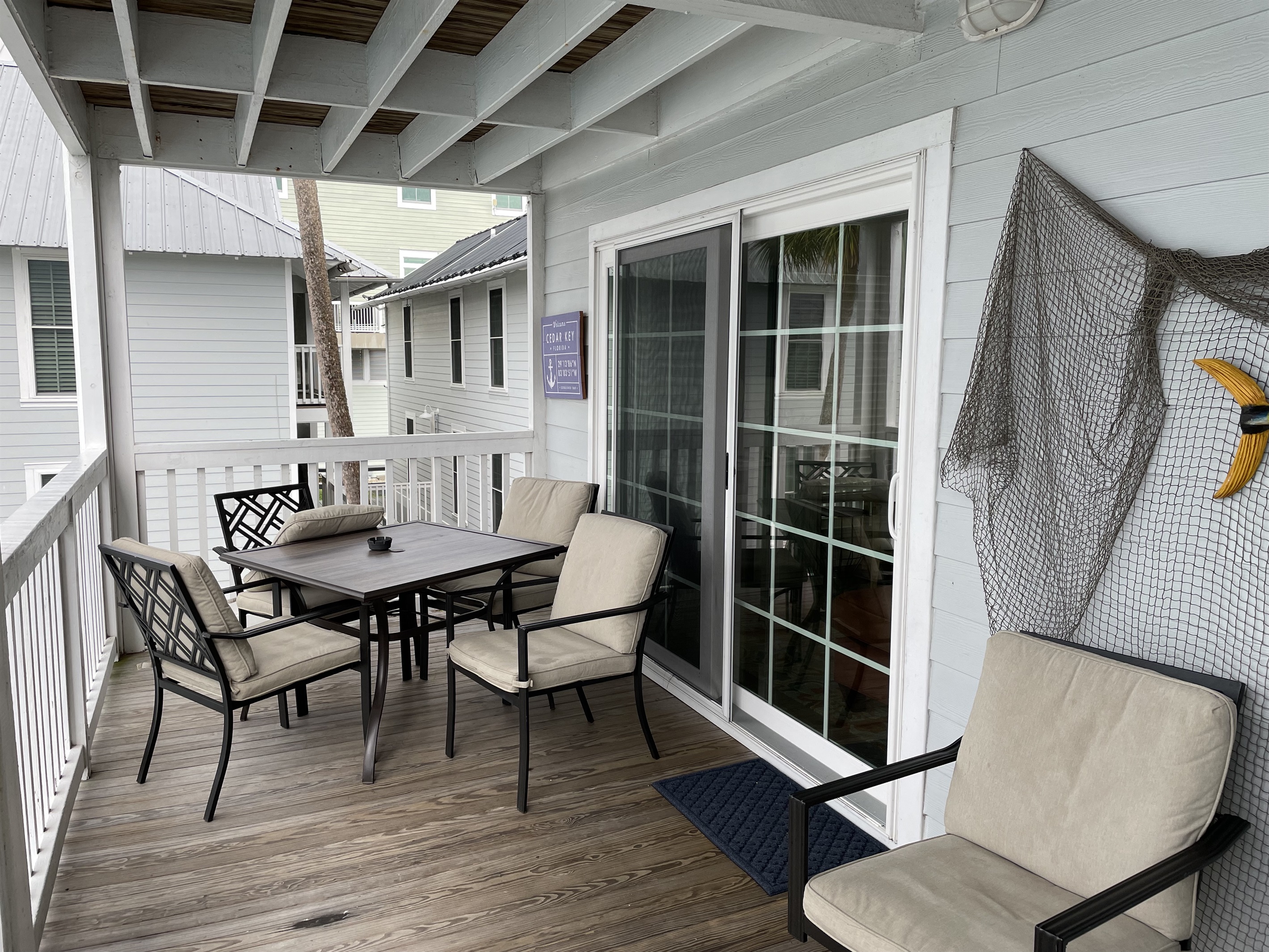 The Perfect Definition of "Coolin' It"