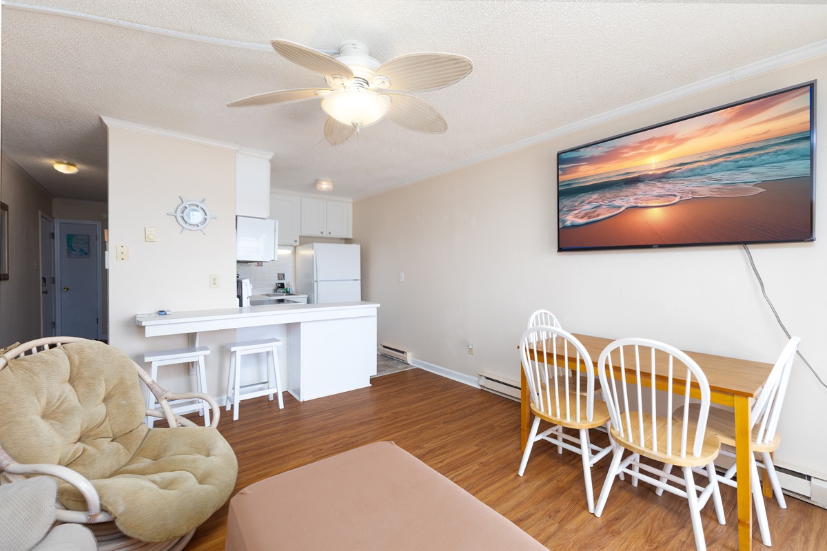 Dining area off-kitchen