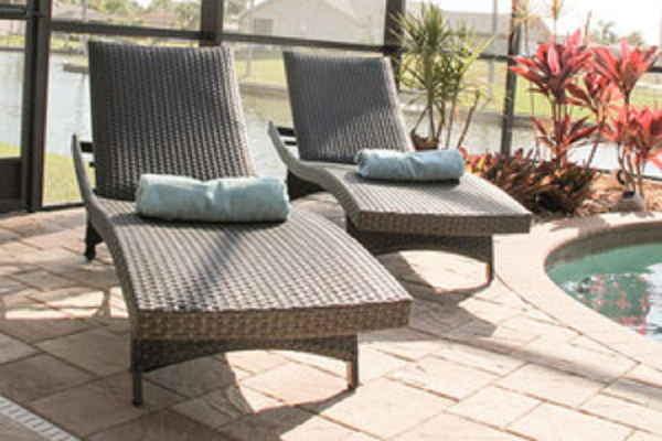 Sun Lounge