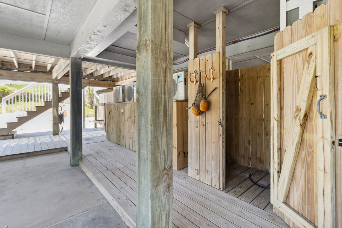 Rinse the sand off in the enclosed hot/cold outdoor shower before heading back inside. You'll use it every day.