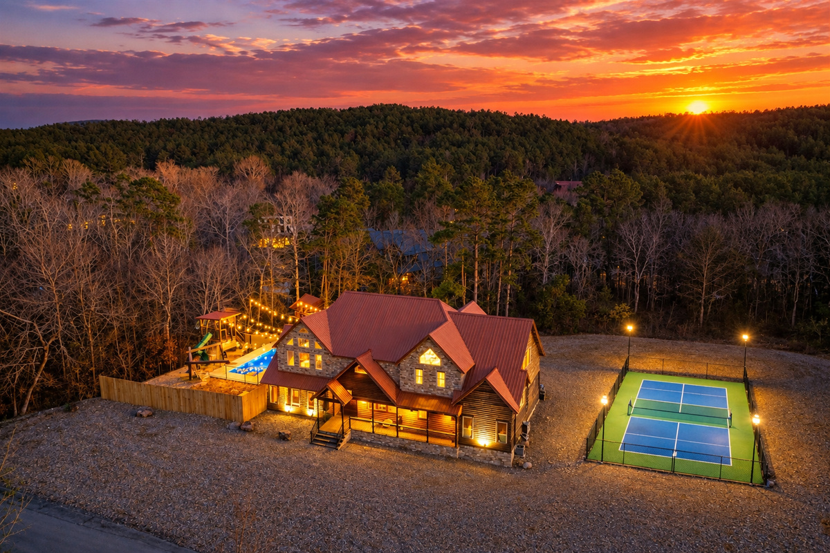 Pickleball, Basketball Court.