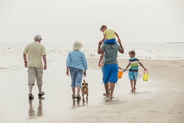 Enjoy family fun on the beach