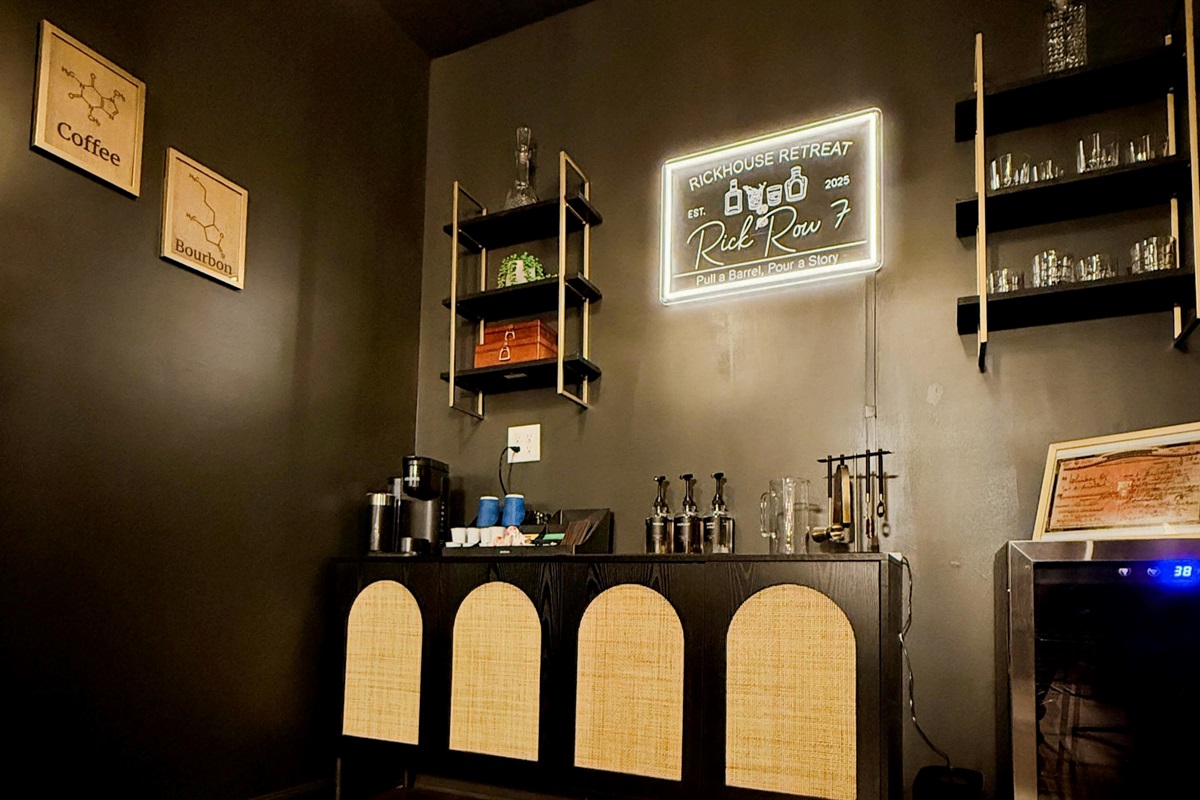 Design meets storytelling in this modern speakeasy — a space crafted for laughter, late-night toasts, or a quiet cup of comfort before calling it a night.