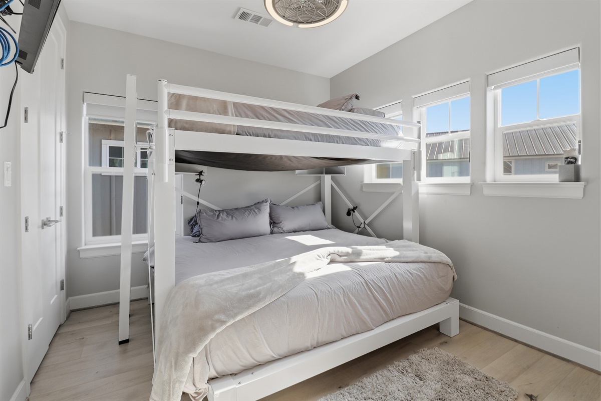 Queen over Queen bunk beds