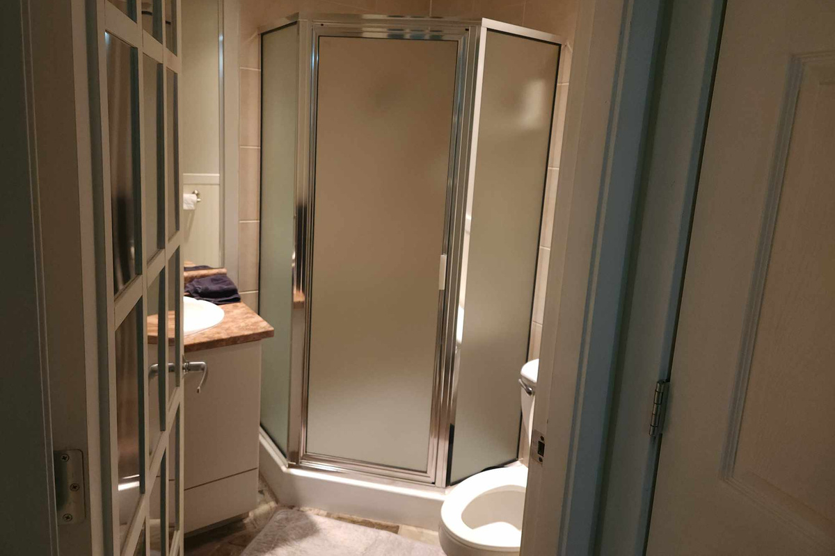 Ensuite