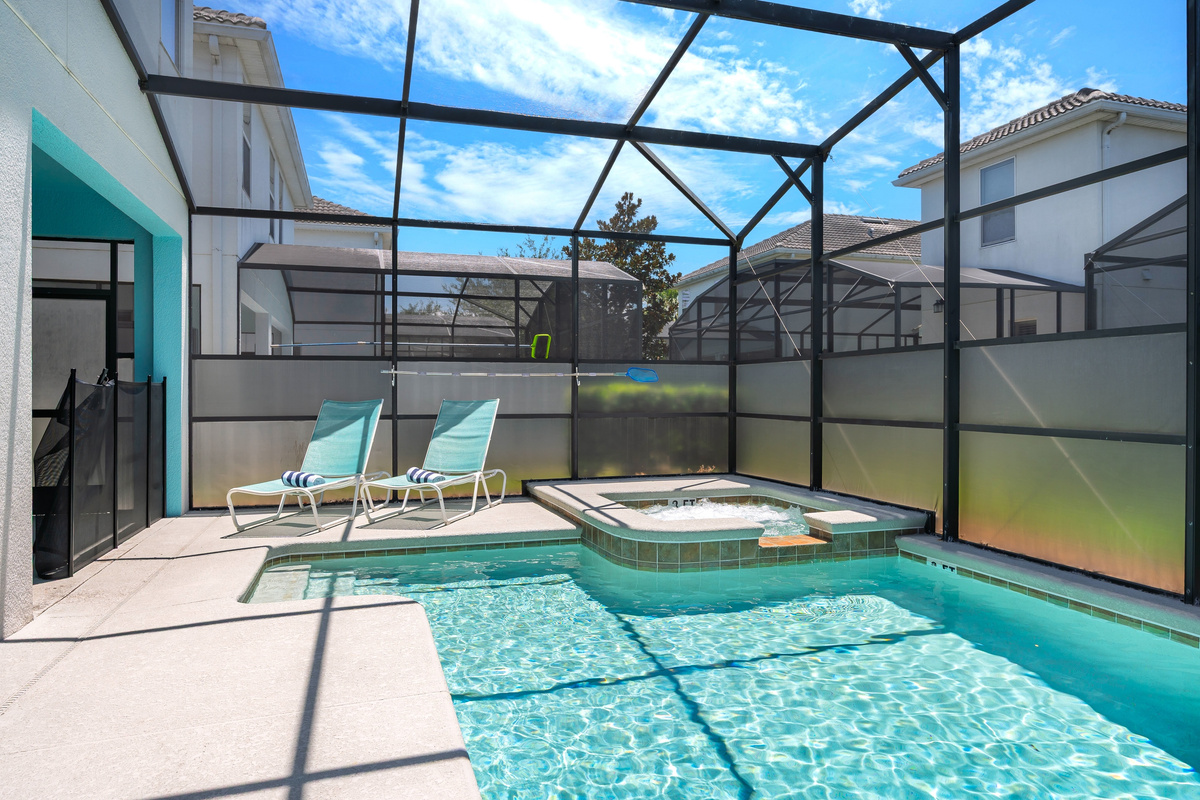 Private Pool and Spa at Villa Ichabod