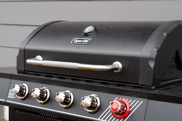 4 Burner propane BBQ