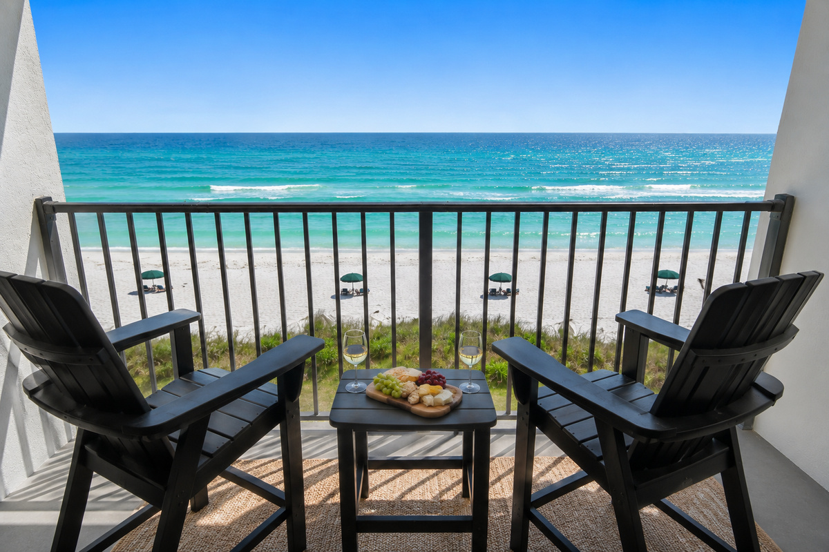 With fewer guests and more room to relax, you'll experience the peaceful beachfront escape that makes Blue Pearl 30A so special.