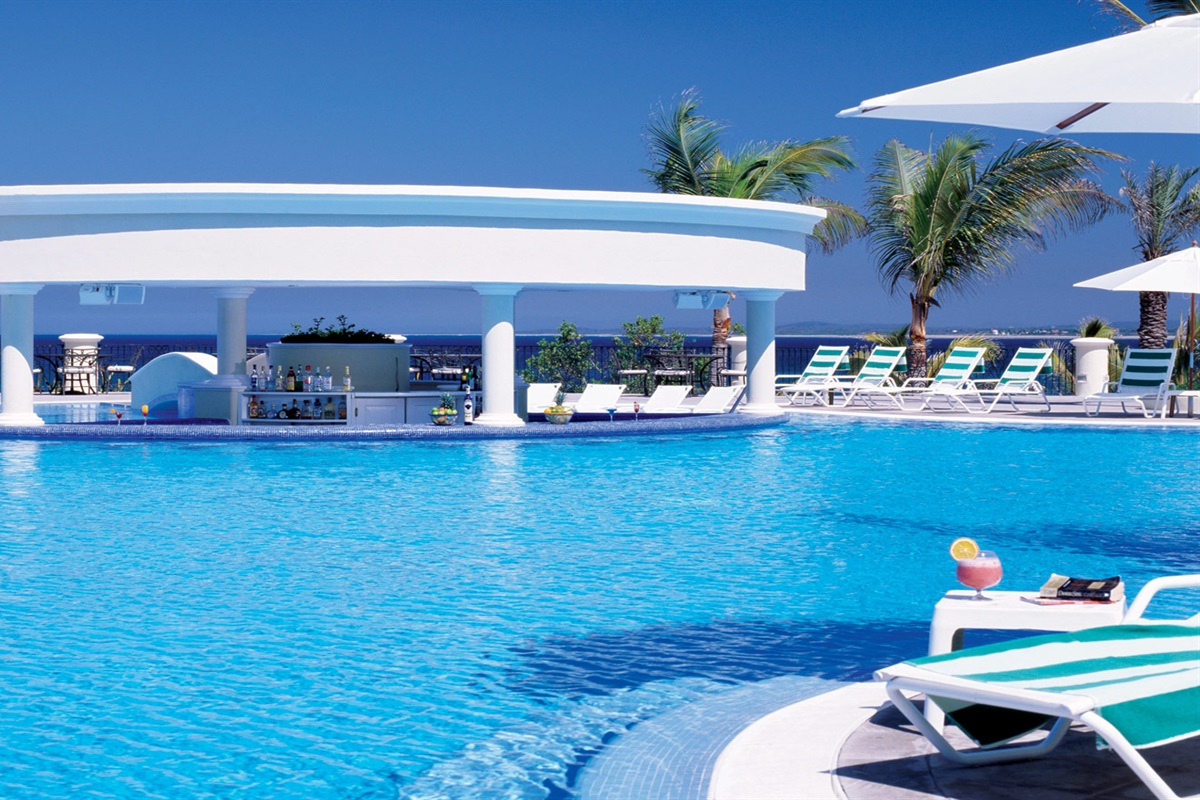 Pool and Beach at Pueblo Bonito Emerald Bay, Vacation Travel Exclusives