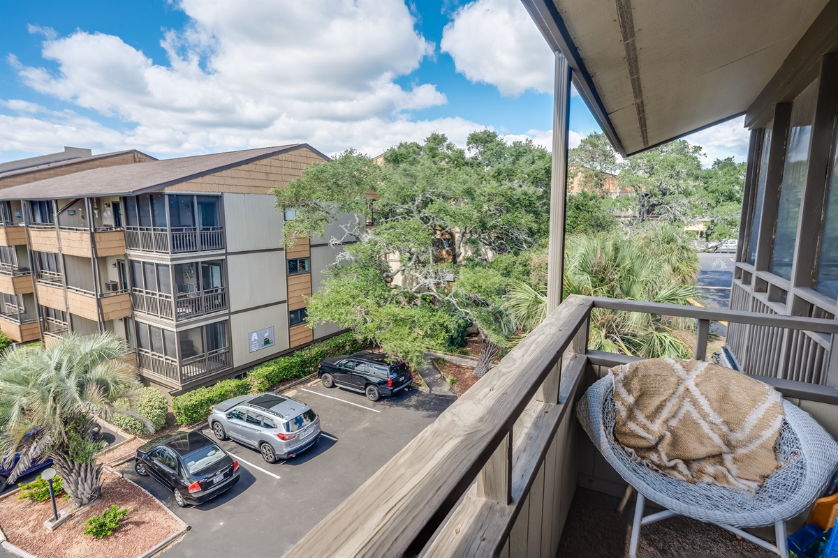 Balcony with Amazing Views